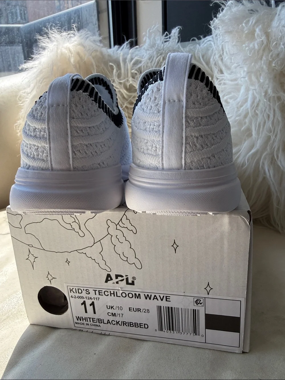 NIB, Ret $119, APL TechLoom White Wave Baby Sneakers (Size 11/EUR 28) Unisex